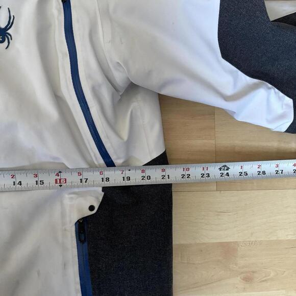 Spyder Goretex Waterproof Insulated White Gray Ski Jacket Sz M - Picture 5 of 8